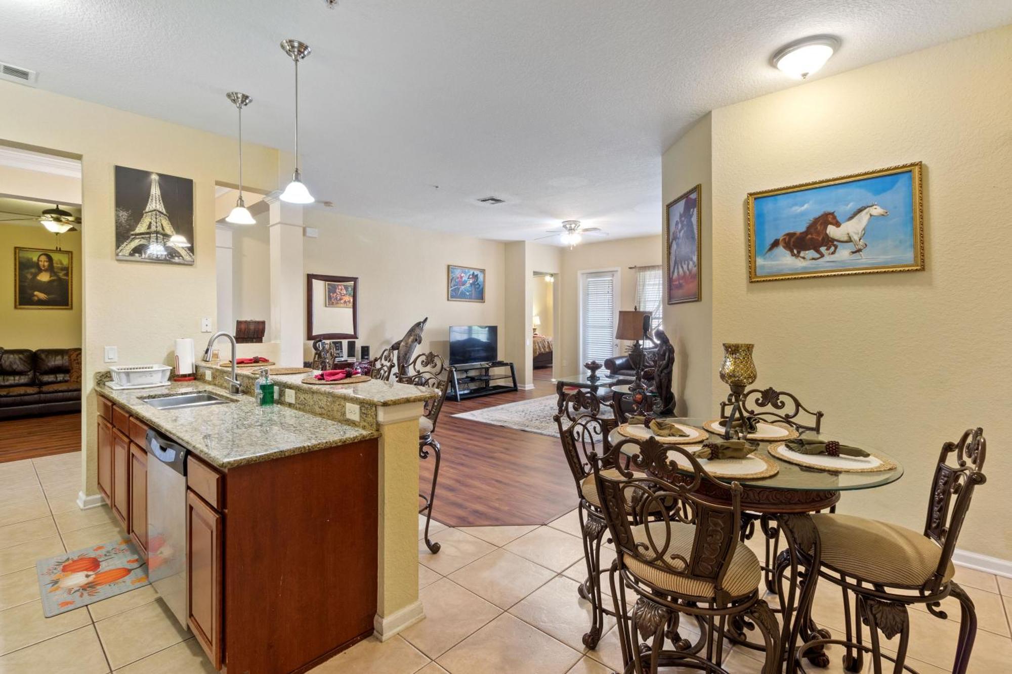 Apartment Executive 3 Bedroom At Universal,convention Center, Vista Cay *